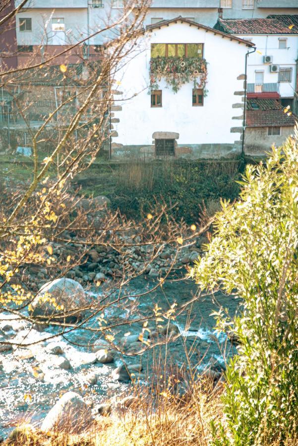 Apartamentos En El Valle Del Jerte Flores Para Angela كابيزويلا ديل فالي المظهر الخارجي الصورة